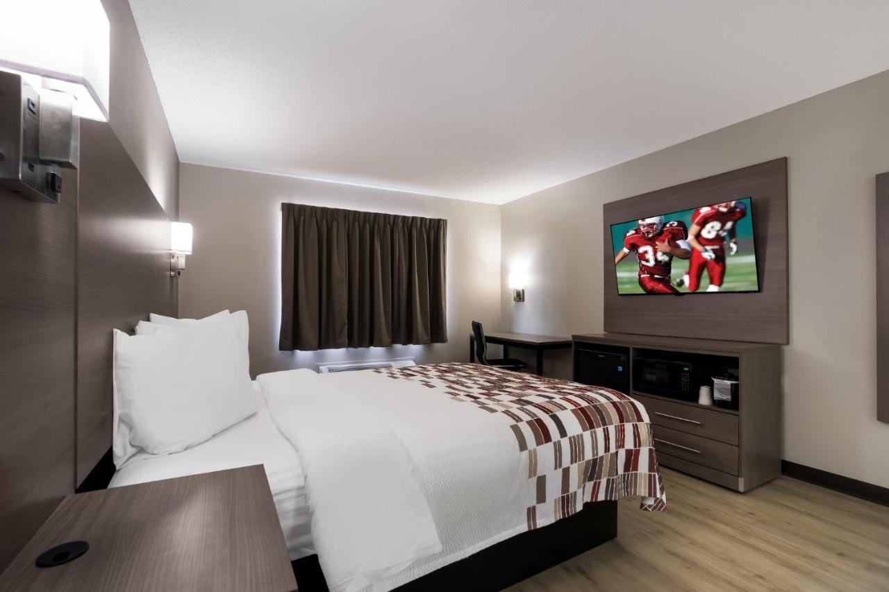Super 8 By Wyndham Marston Motel Ngoại thất bức ảnh