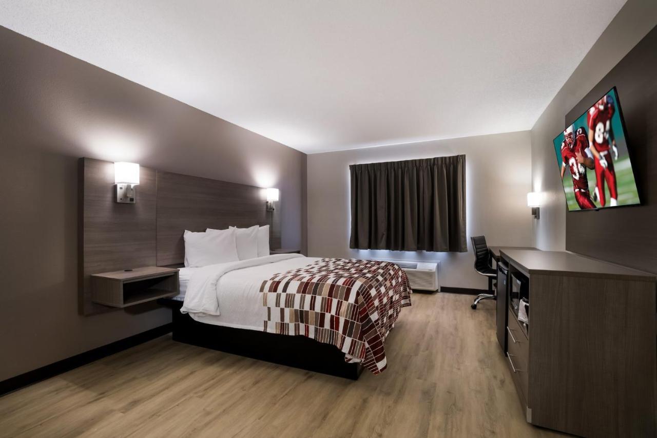 Super 8 By Wyndham Marston Motel Ngoại thất bức ảnh